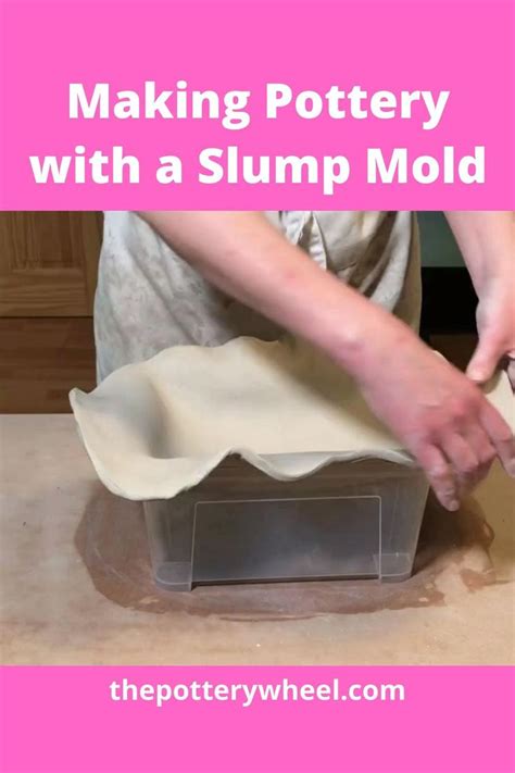 Using a Slump Mold with Clay [Video] | Diy pottery, Slab pottery, Pottery molds
