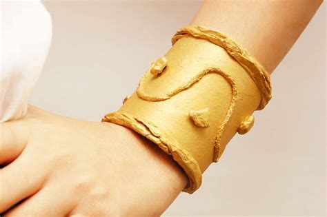 Ancient Egyptian Bracelet | Kids' Crafts | Fun Craft Ideas ...