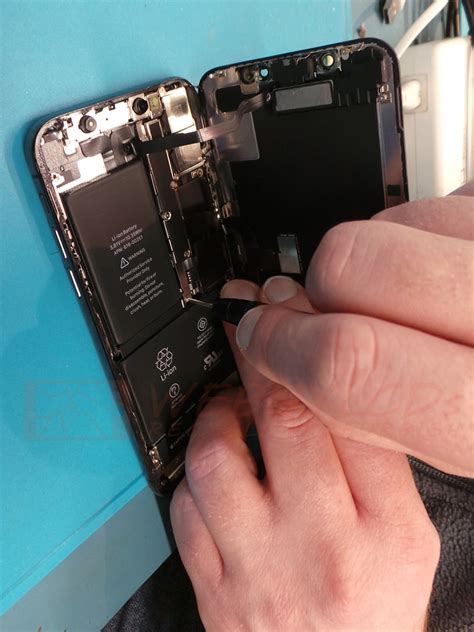 iPhone X- What You Need to Know About Repairs | We Buy LCDs