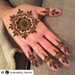 Easy and Simple Mehndi Designs for Hands Images 2022 - Women Fashion Blog