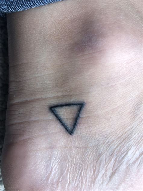 Tattoo blowout? Just got this tattoo 5 days ago so its still healing ...