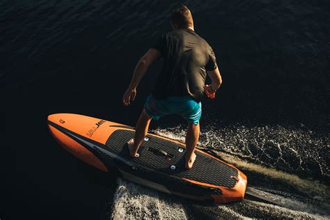 YuJet Surfer Electric Jetboard | Uncrate