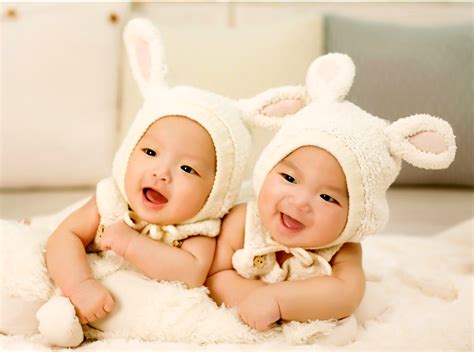 Brisbane twins only 2nd semi-identical pair in the world - Medibulletin