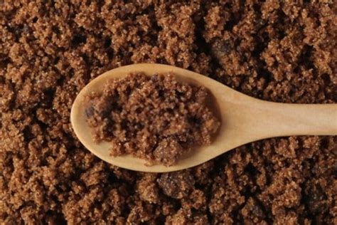 Muscovado Sugar Vs Brown Sugar: What's The Difference? | Americas ...