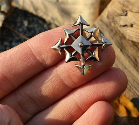 STAR of CHAOS Bronze Pendant Arms of Chaos Necklace Sci-fi - Etsy Australia