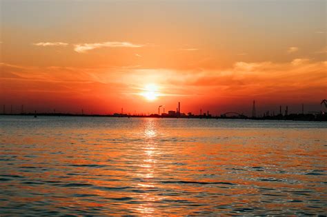 Follow Your Sunshine - Qatar Travel Forum