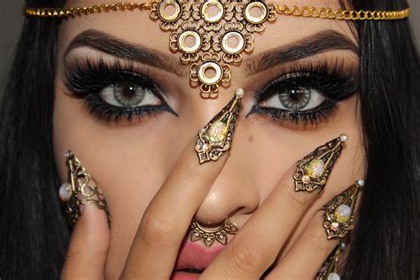 Arabic Eye Makeup