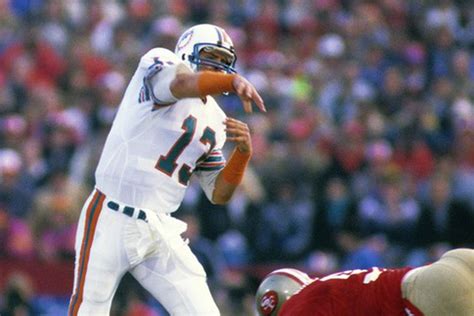 Days of Dolphins Past: 35-Year Phiniversary: Dolphins Draft Dan Marino