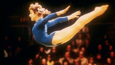 BBC Sport - Olympic Moments: Olga Korbut wins three Golds in Munich