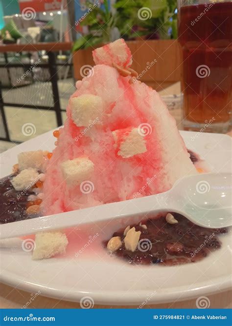 Indonesian Es Podeng Dessert Stock Image - Image of dessert, black ...