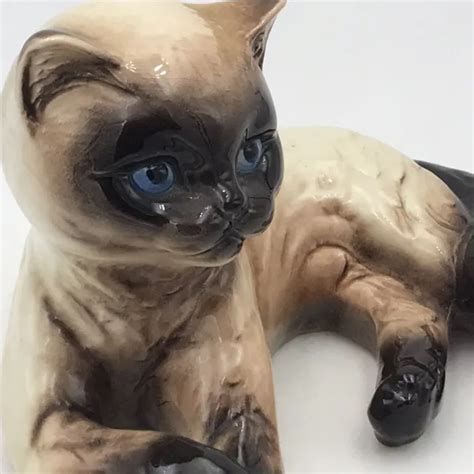 VINTAGE GOEBEL BLUE Eyed Siamese Cat Kitten figurine West Germany 3102710 EUC $32.99 - PicClick