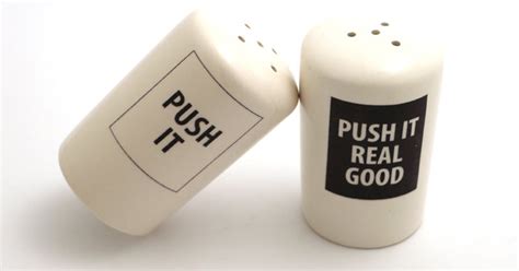 50 Funniest Salt And Pepper Shakers - Full Home Living