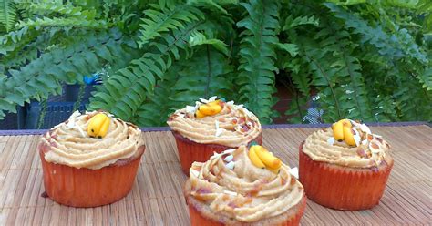 Gástalo en la cocina: CUPCAKES DE PLÁTANO CON BUTTERCREAM DE CARAMELO