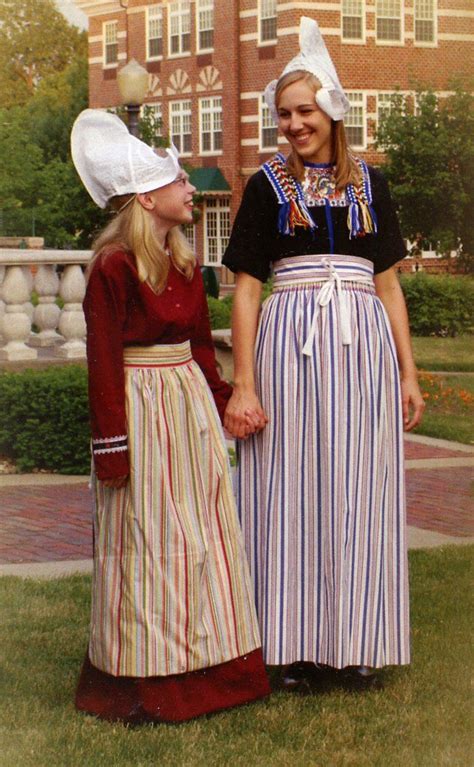 FolkCostume: Costume of Volendam, North Holland, The Netherlands ...