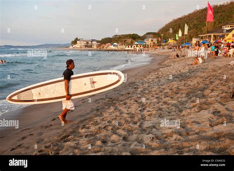 Philippines, Luzon island, La Union, San Fernando, the surfing beach of San Juan Stock Photo - Alamy