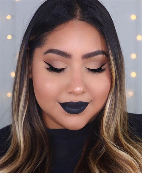 16 Stunning Black Lipstick Looks - The Glossychic