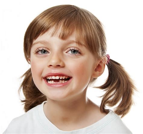 5 Formas de cuidar los dientes primarios - DentaLARROQUE