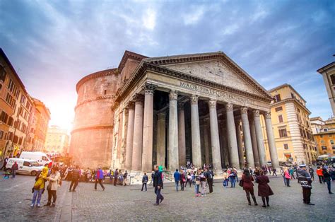 Pantheon, Rome: The dome, interior, the oculus and opening time | ArcheoRoma