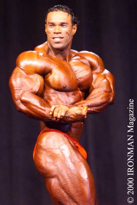 Kevin Levrone - 2000 Mr. Olympia - PICS!!!