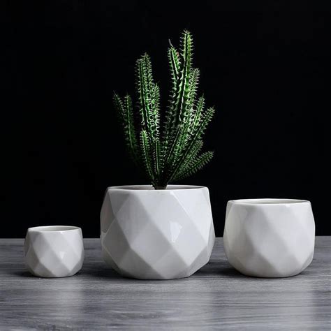 Diamond Geometric - Small in 2021 | Ceramic flower pots, Ceramic plant pots, Succulent pots