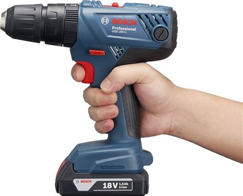 Bosch 18-volt 1/2-in Cordless Drill (2 Li-ion Batteries Included And ...