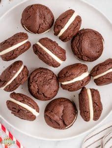 EASY HOMEMADE OREO COOKIES - Family Cookie Recipes