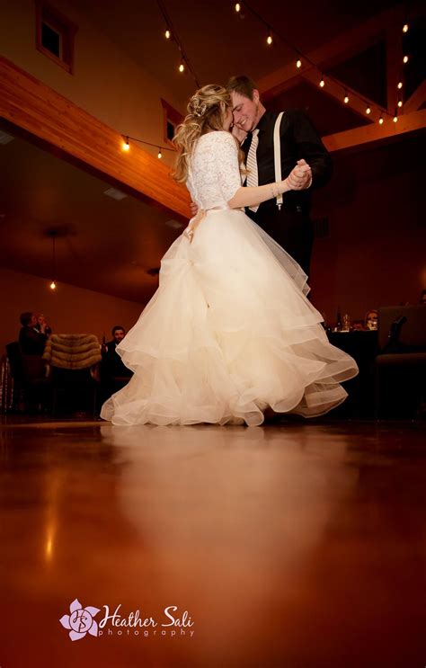 Still Water Hollow Wedding. Photographed by Heather Sali. Idaho Winter Wedding | Wedding, Winter ...