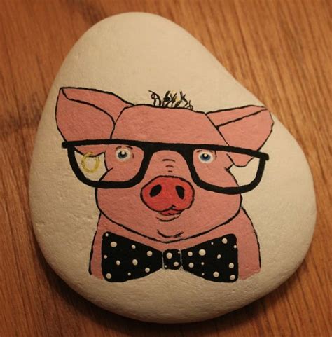 Cool pig painted rock Pig Painting, Rock Painting Art, Pebble Painting, Pebble Art, Painting ...