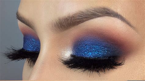 Blue glitter smokey eye makeup tutorial - YouTube