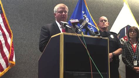 Wauwatosa Police Chief Barry Weber addresses the media - YouTube