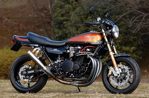 1973-75 Kawasaki Z1 900 Specifications and Pictures - Classic and Vintage Motorcycles