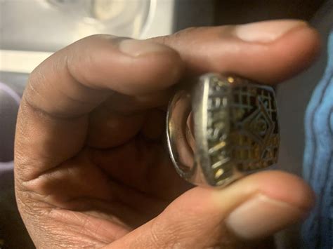 Found this ring this it’s a Freemason ring : r/freemasonry