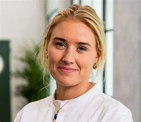 Chef Kate Austen Great British Menu Wiki, Age, Bio | - NewsFinale