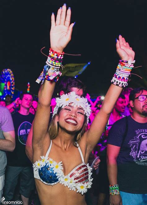 8 Rad Technicolor Pieces to Wear to EDC (Plus, EDC LV 2016 Lineup ...