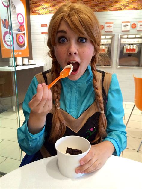 Anna | Frozen cosplay, Disney cosplay, Disney frozen