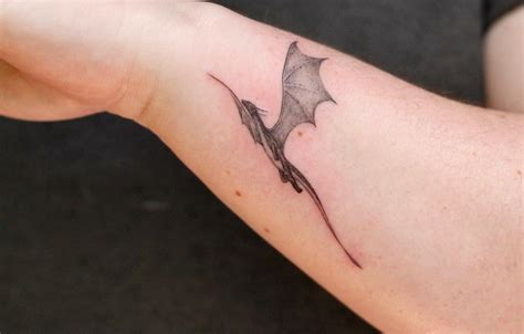 11+ Small Dragon Tattoo Ideas That Will Blow Your Mind