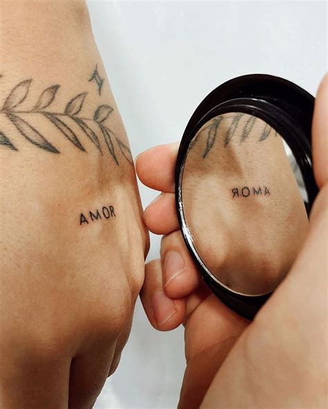 Monique Escapeti no Instagram: “amor | roma. 14.02.19 always in my heart 💍🇮🇹” Monique, Tattoos ...