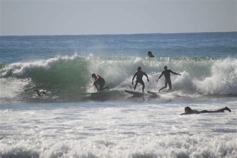 Surfing Malibu, LOL : surfing