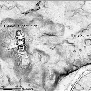 Map of the civic-ceremonial center of Classic Xunantunich (Map after ...