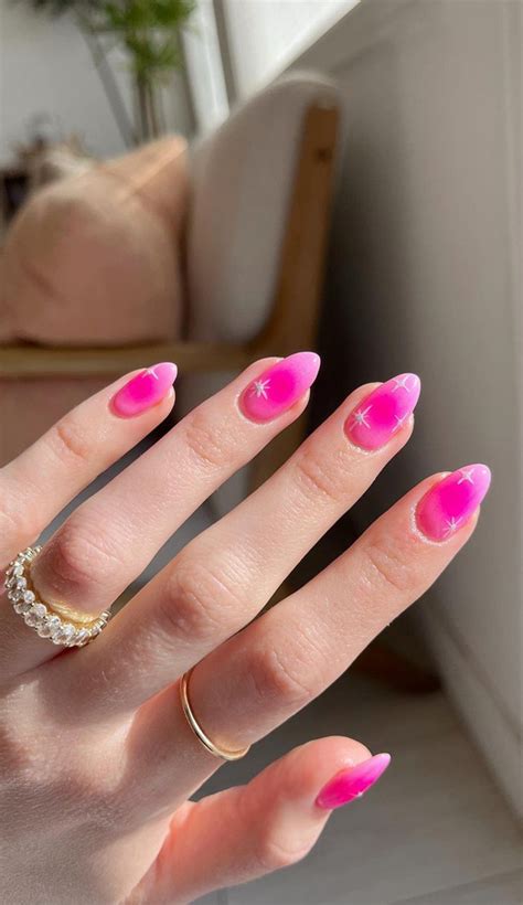 25 Hot Pink Vibrant Nails for Modern Women : Aura Hot Pink Nails