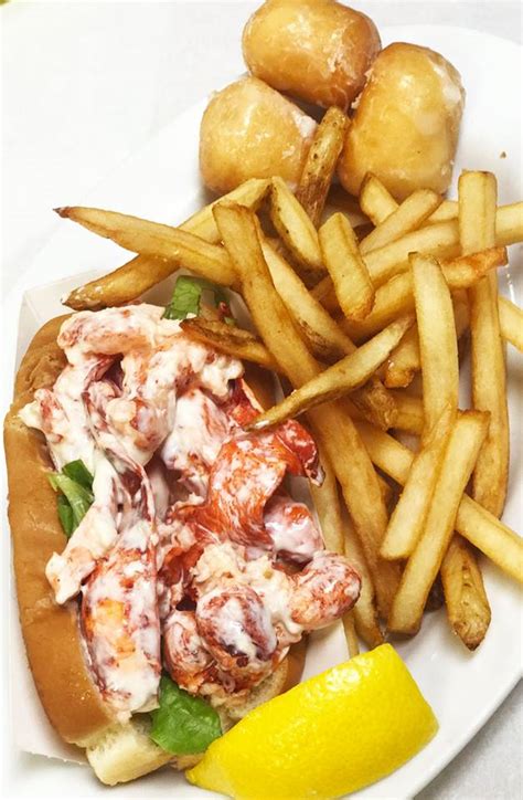 Order Premium Maine Lobster Meat 6.5oz | Box Of Maine