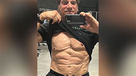 Lou Ferrigno Still Keeps His Abs Tight at Age 70 | BarBend