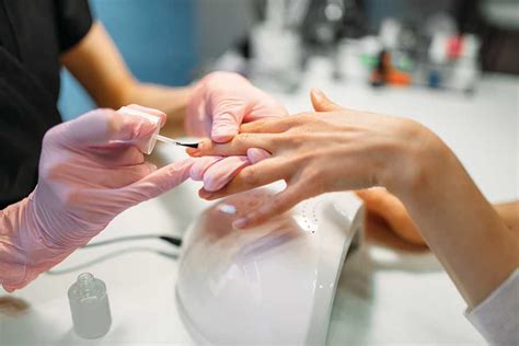 AJ Nails Prices (2024) – Salon Rates