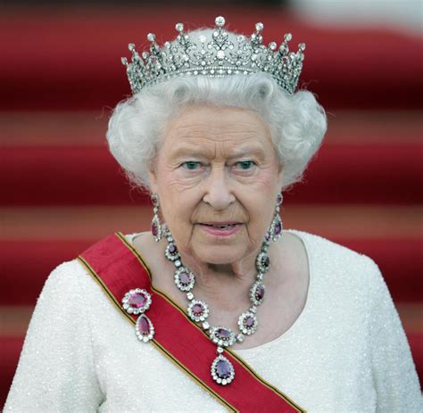 The Queen Of England / Queen Elizabeth Ii History - EroFound