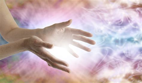 Reiki Distance Healing: Learn How to Send Healing Energy at a Distance