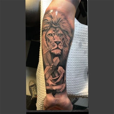 Christian Tattoo, Lion of Judah Lion And Rose Tattoo, Lion Leg Tattoo, Lion Tattoo Sleeves, Rose ...