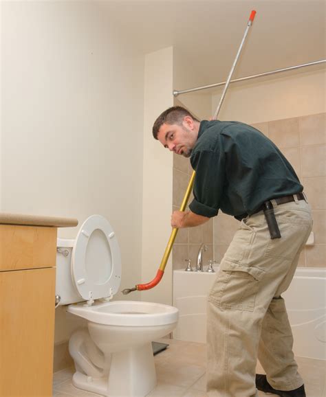 How to Snake a Toilet: A Step-by-Step Unclogging Guide - Tool Digest