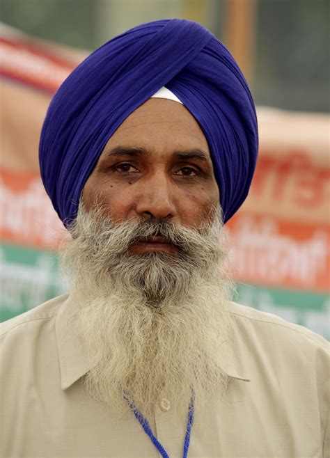 File:Sikh man, Agra 10.jpg - Wikimedia Commons
