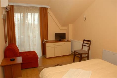 HARMONY HOTEL (Kumanovo) - Lodge Reviews, Photos, Rate Comparison ...