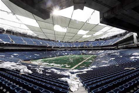 Silverdome (1975-Present) - Abandoned stadiums and crumbling arenas - CBS News